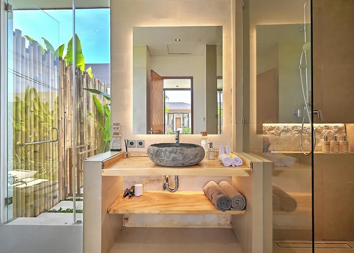 Villa 6 Bedroom Luxury Sanctuary In Nature Ubud